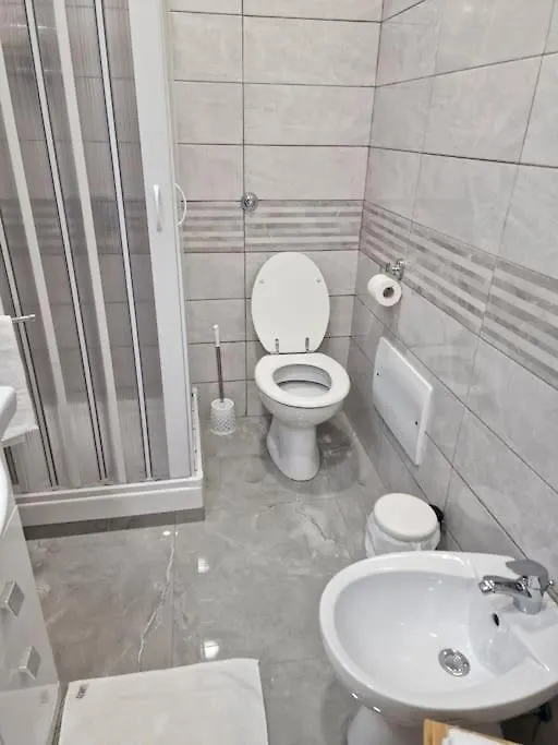 Casa Garibaldi 240 Apartment Naples 0*,  Italy
