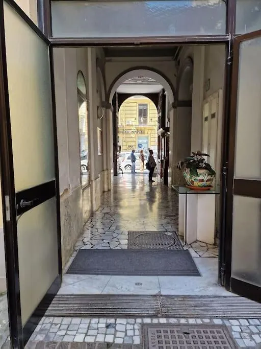 Casa Garibaldi 240 Apartment Naples Italy